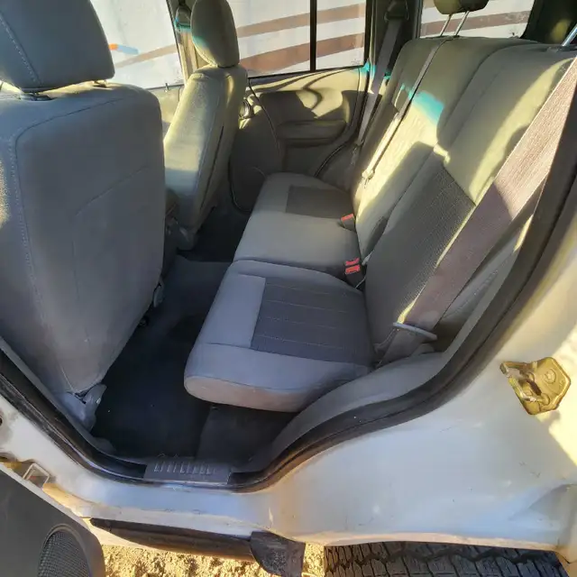 jeep liberty 2.8 diesel - Photo 5