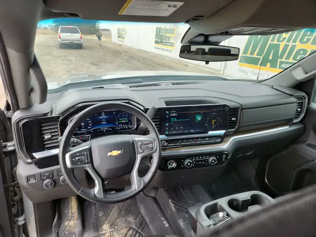 2024 Chevrolet Silverado 1500 - Photo 16