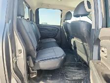 2017 Nissan Titan - Photo 17