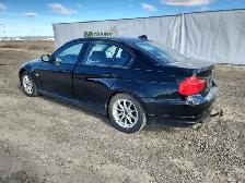 2011 BMW 323i - Photo 3