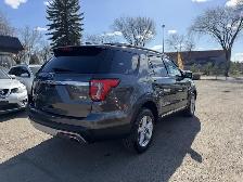 2017 Ford Explorer XLT - Photo 6