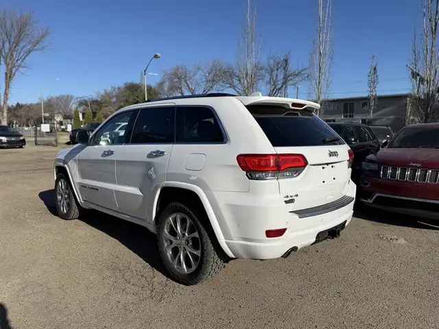 2019 Jeep Grand Cherokee Overland - Photo 4