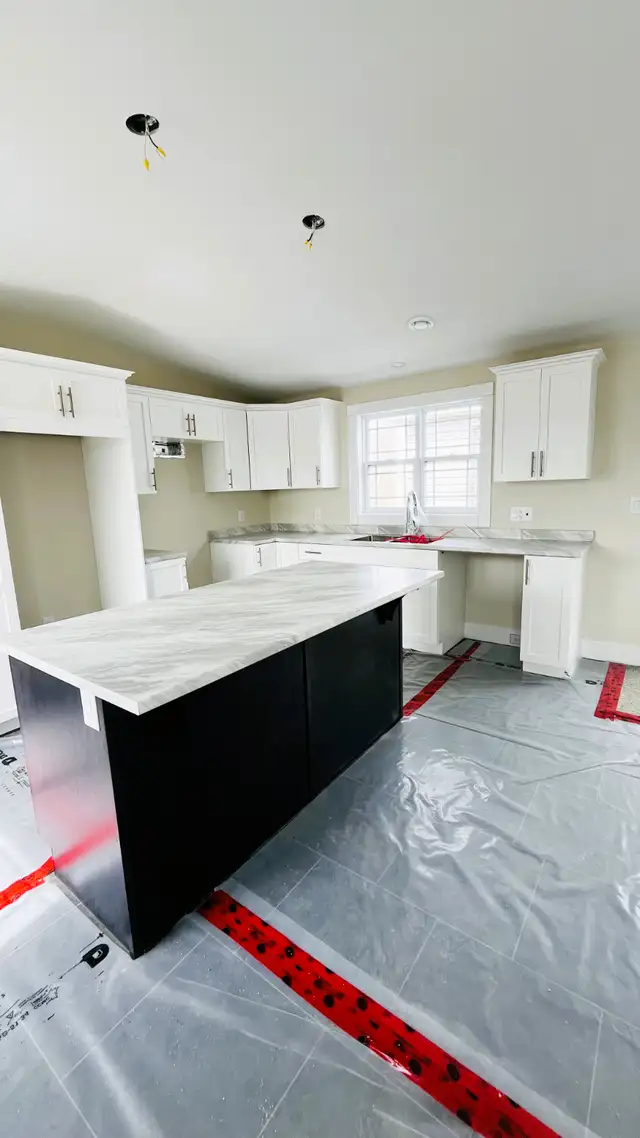 New 3 Bdrm. Supreme Home on Marvelous May Money Saver