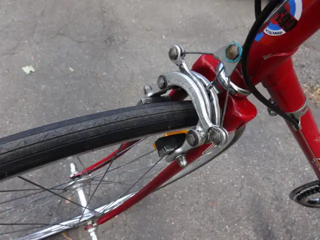 VÉLO FAVORIT DE ROUTE, FAIT EN EUROPE. 27 POUCES. PROPRE. - Photo 7