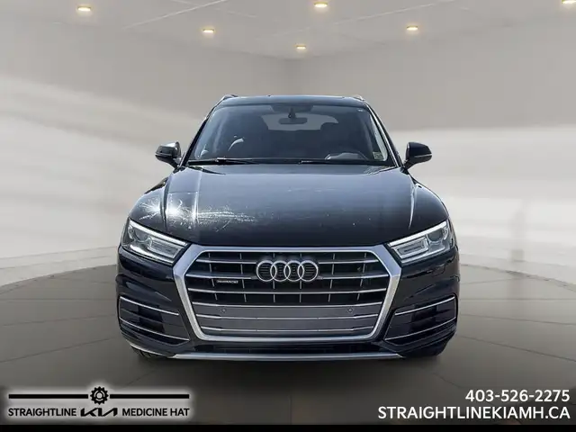 2018 Audi Q5 Progressiv One owner, Heated Seats, Backup Cam, App - Photo 2
