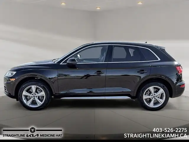 2018 Audi Q5 Progressiv One owner, Heated Seats, Backup Cam, App - Photo 5