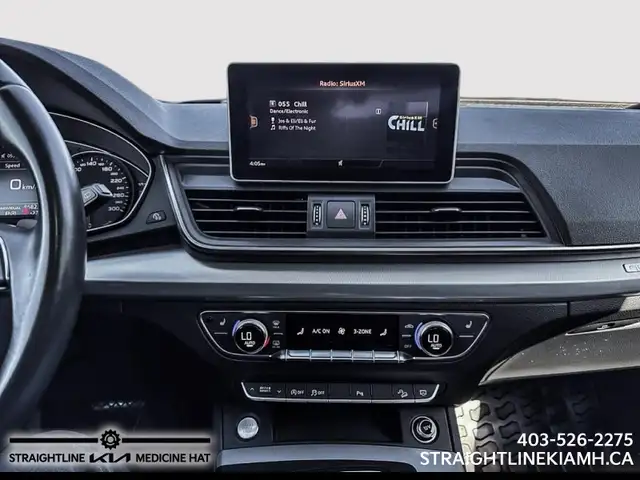 2018 Audi Q5 Progressiv One owner, Heated Seats, Backup Cam, App - Photo 14