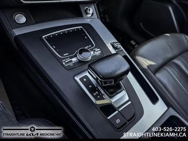 2018 Audi Q5 Progressiv One owner, Heated Seats, Backup Cam, App - Photo 15