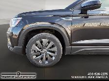 2024 Volkswagen Taos Comfortline Stylish Design, Advanced Safety - Photo 7