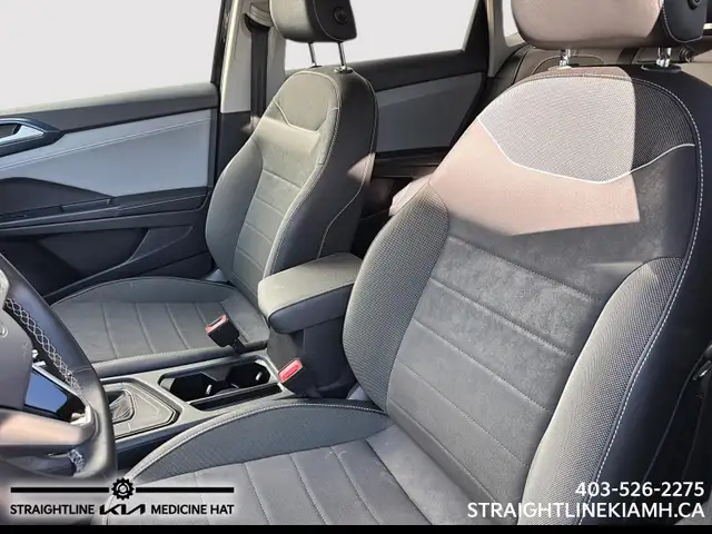2024 Volkswagen Taos Comfortline Refined Design, Smart Technolog - Photo 9
