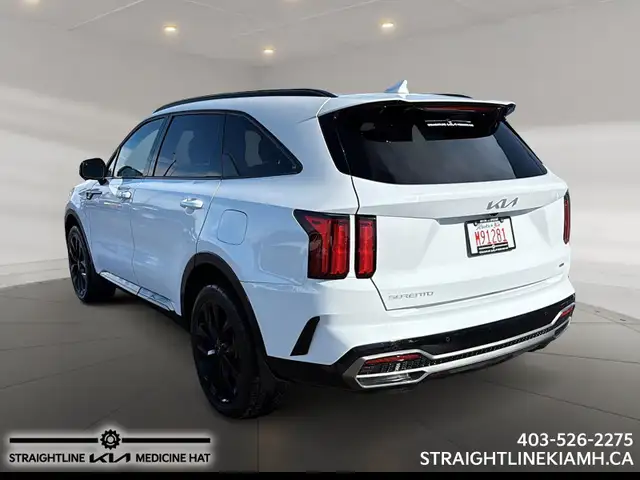 2023 Kia Sorento SX low kilometers, fully loaded, premium comfor - Photo 4