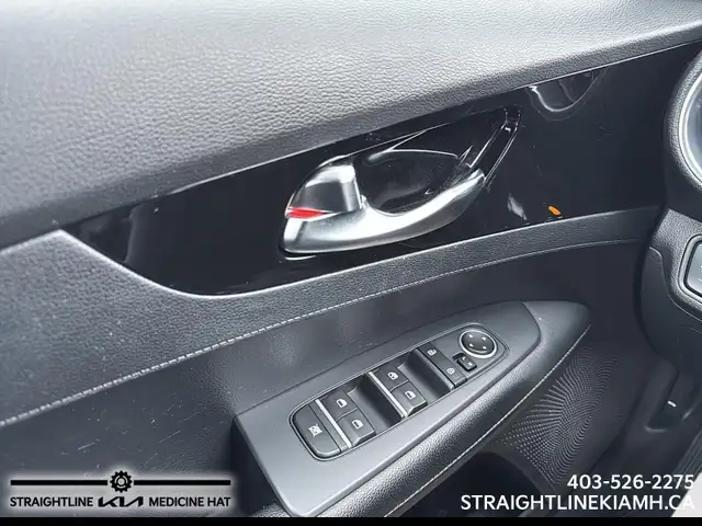 2021 Kia Forte EX low kilometers, one owner, no reported acciden - Photo 11