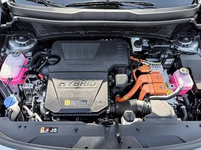 2026 Kia Niro HEV EX Premium efficiency with a premium edge, sma - Photo 8