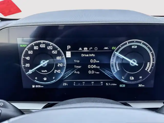 2026 Kia Niro HEV EX Premium efficiency with a premium edge, sma - Photo 13