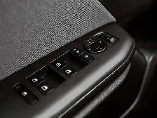 2025 Kia K4 EX premium comfort, advanced safety suite, bold colo - Photo 9