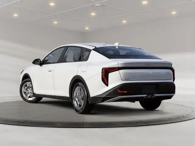 2025 Kia K4 LX Sleek Design, Smart Efficiency, Every Day Comfort - Photo 4
