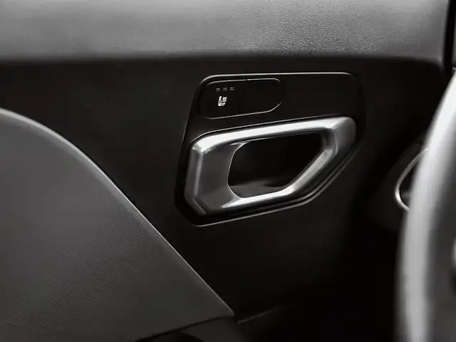2025 Kia K4 LX Sleek Design, Smart Efficiency, Every Day Comfort - Photo 10