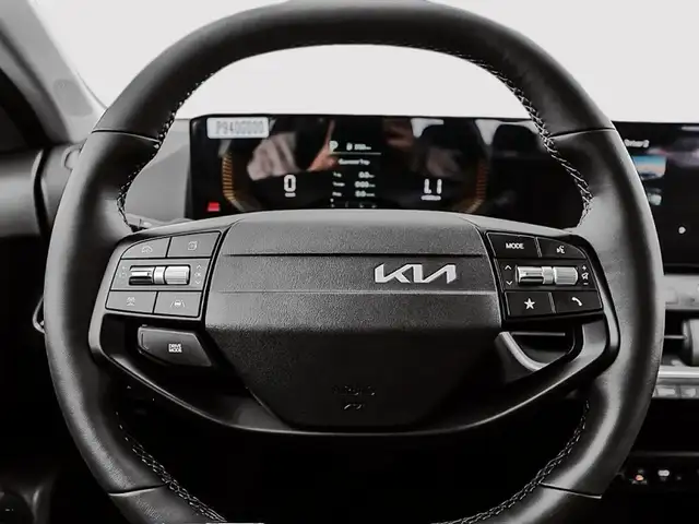 2025 Kia K4 EX elevated comfort, everyday confidence, smart tech - Photo 12
