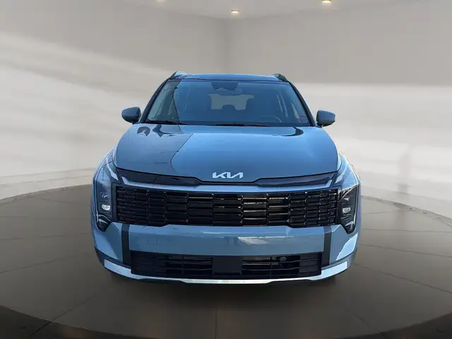 2026 Kia Sportage EX refined design, smart technology, confident - Photo 2