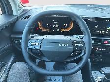 2026 Kia Sportage EX refined design, smart technology, confident - Photo 12