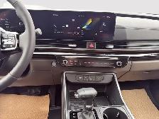 2026 Kia Carnival SX Premium Family Comfort with Advanced Tech & - Photo 14