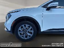 2023 Kia Sportage Hybrid SX locally owned and serviced, clean ca - Photo 7