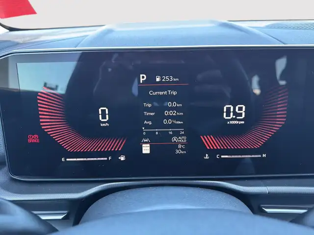 2026 Kia Sportage EX Refined Comfort, Advanced Technology, Confi - Photo 13