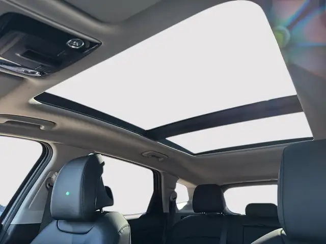 2026 Kia Sportage EX Refined Comfort, Advanced Technology, Confi - Photo 17