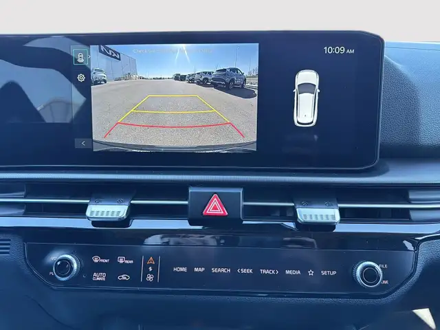 2026 Kia Sportage EX Refined Comfort, Advanced Technology, Confi - Photo 18