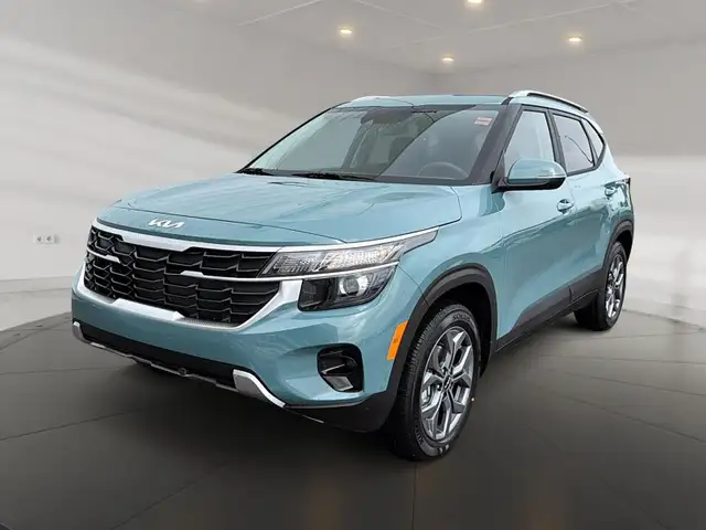 2026 Kia Seltos LX FWD confidence in every drive, smart safety,