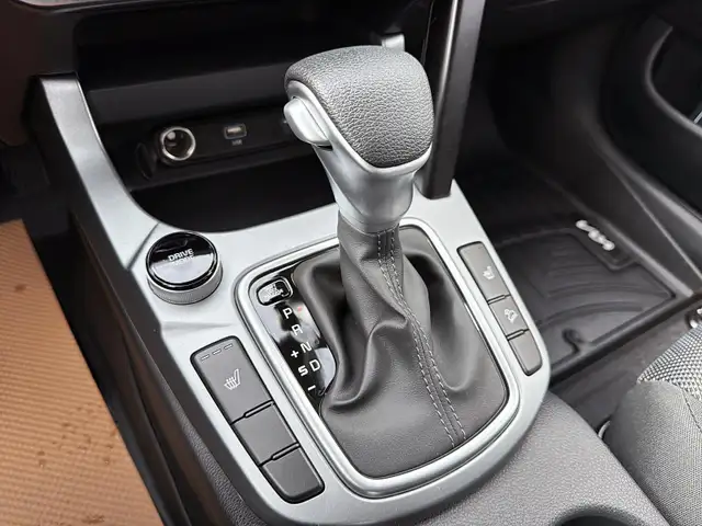 2026 Kia Seltos LX FWD confidence in every drive, smart safety, - Photo 15