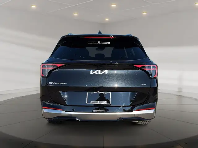 2026 Kia Sportage EX Premium Upscale Comfort, Advanced Safety, C - Photo 3