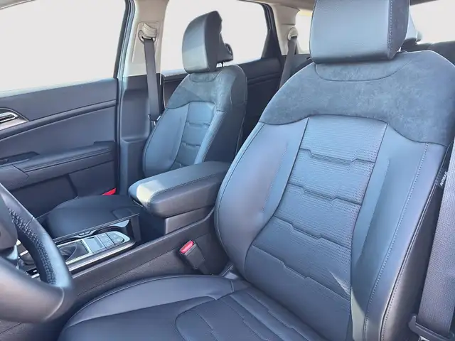 2026 Kia Sportage EX Premium Upscale Comfort, Advanced Safety, C - Photo 9