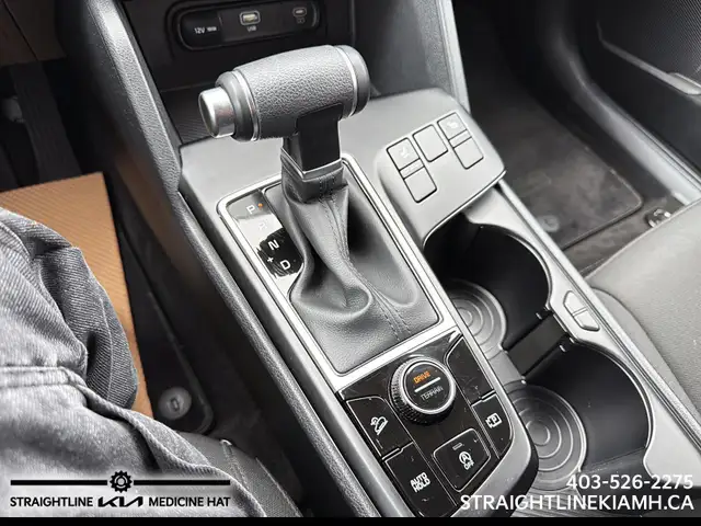2025 Kia Sportage LX low kilometers, certified preowned, one own - Photo 15