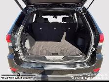 2021 Jeep Grand Cherokee Laredo spacious interior, confident sty - Photo 6
