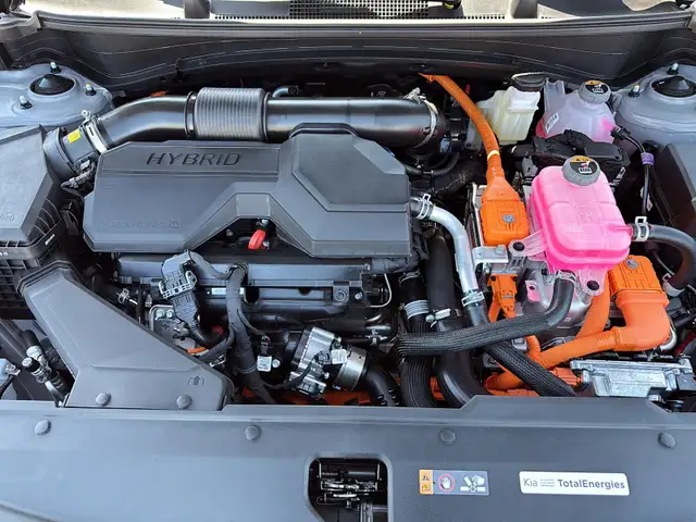 2026 Kia Sportage HEV EX Hybrid Efficiency, Advanced Safety, Eve - Photo 8