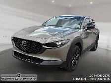 2025 Mazda CX-30 Suna low kilometres, one owner, clean carfax, p
