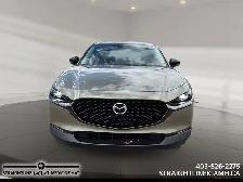 2025 Mazda CX-30 Suna low kilometres, one owner, clean carfax, p - Photo 2