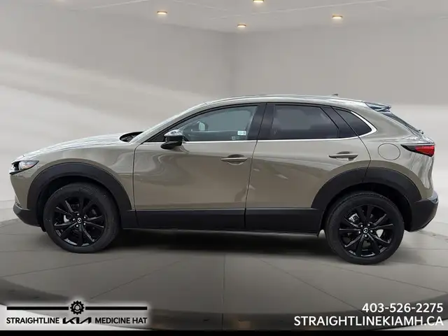 2025 Mazda CX-30 Suna low kilometres, one owner, clean carfax, p - Photo 5