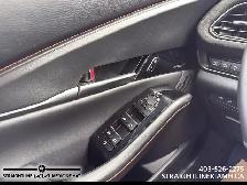 2025 Mazda CX-30 Suna low kilometres, one owner, clean carfax, p - Photo 11