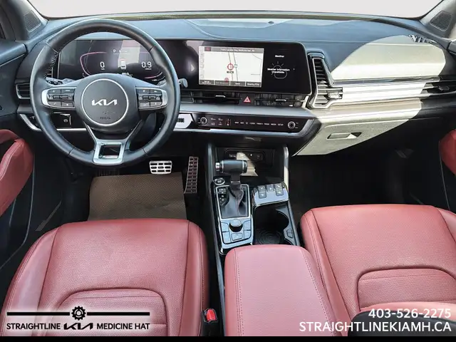 2024 Kia Sportage EX Premium locally owned and maintained, low k - Photo 10