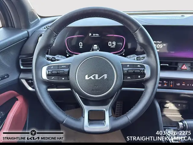 2024 Kia Sportage EX Premium locally owned and maintained, low k - Photo 12