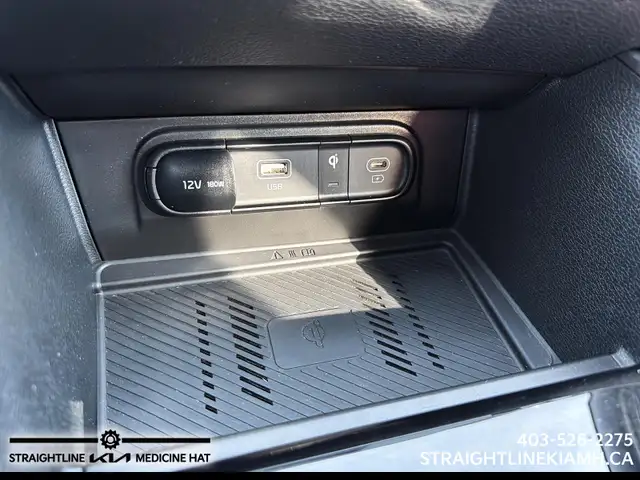 2024 Kia Sportage EX Premium locally owned and maintained, low k - Photo 16
