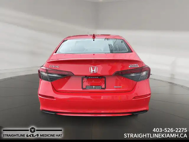 2025 Honda Civic Sedan Hybrid Sport Touring one owner, clean car - Photo 3