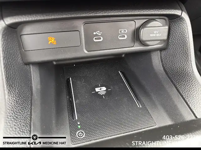 2025 Honda Civic Sedan Hybrid Sport Touring one owner, clean car - Photo 16