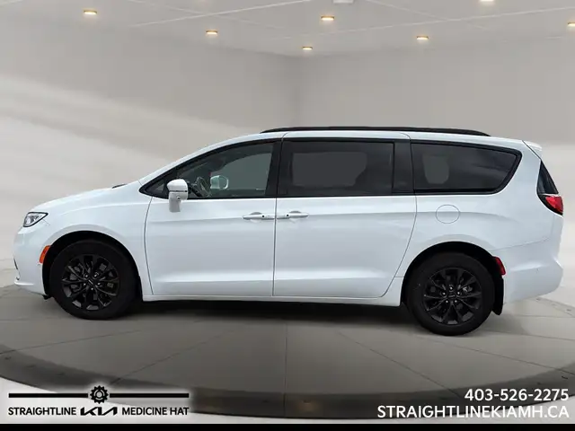 2021 Chrysler Pacifica Touring-L Plus Family-Ready Comfort, Prem - Photo 5