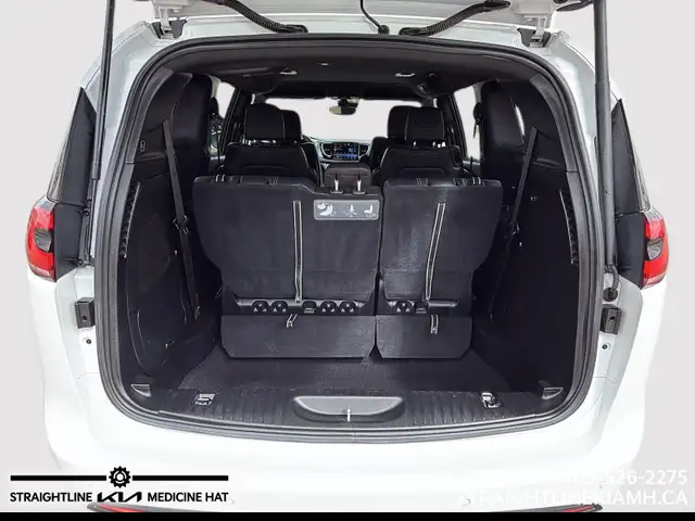 2021 Chrysler Pacifica Touring-L Plus Family-Ready Comfort, Prem - Photo 6