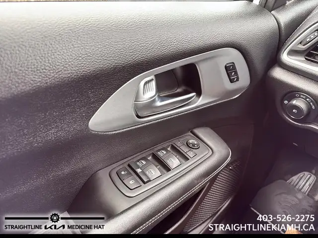 2021 Chrysler Pacifica Touring-L Plus Family-Ready Comfort, Prem - Photo 11