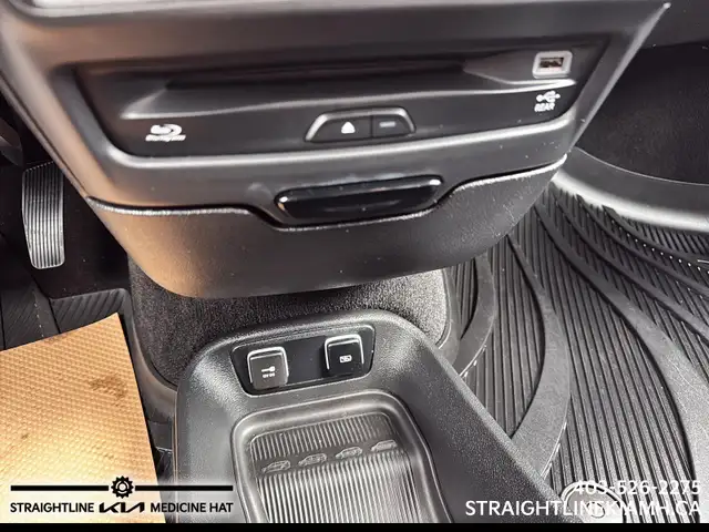 2021 Chrysler Pacifica Touring-L Plus Family-Ready Comfort, Prem - Photo 16