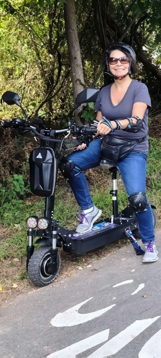Brand New Electric Scooter Spitfire Reg Price $2,900 Now $999 - Photo 5